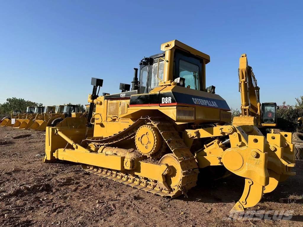 CAT D 8 R ブルドーザー