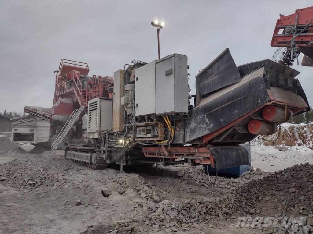 Sandvik UH 450 E 自走式クラッシャー