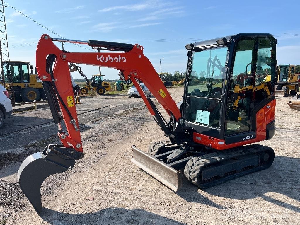 Kubota KX 027-4 ミニ油圧ショベル 7t以下（ミニユンボ・ミニディガー）
