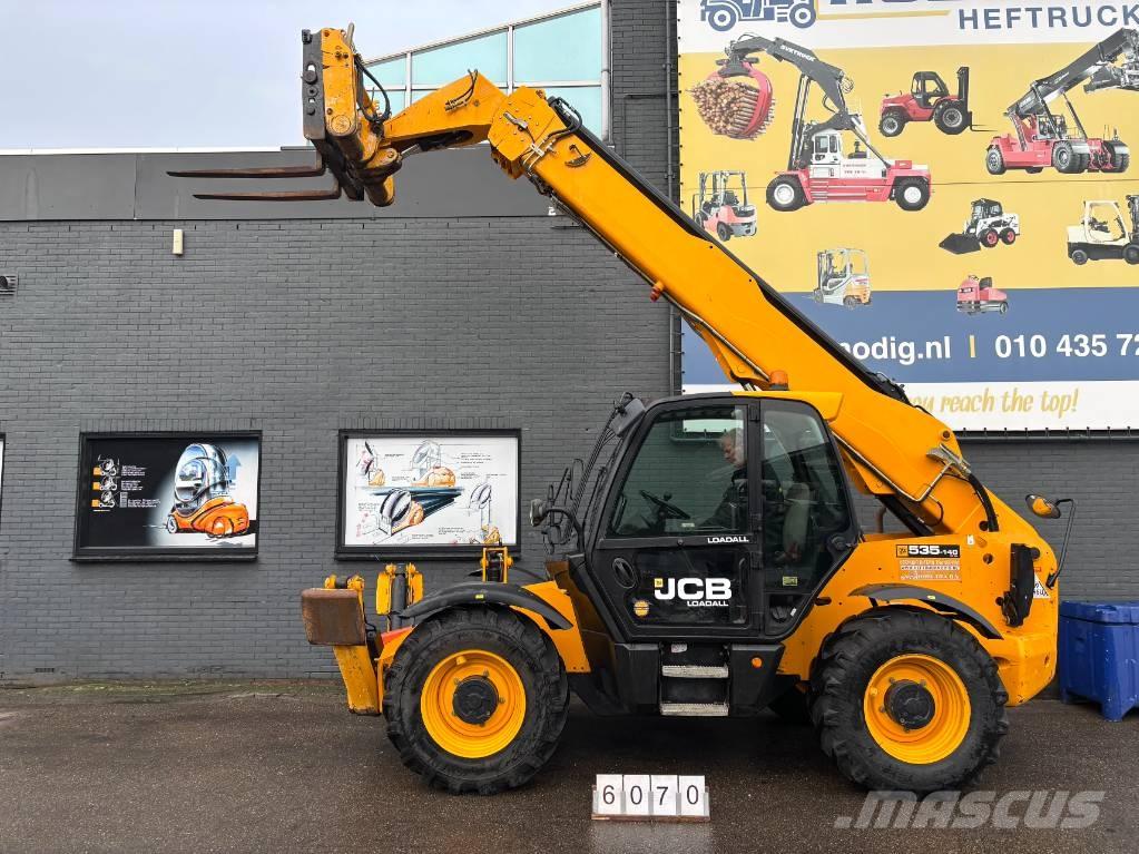 JCB 535-140HIVIZ テレスコーピックハンドラー