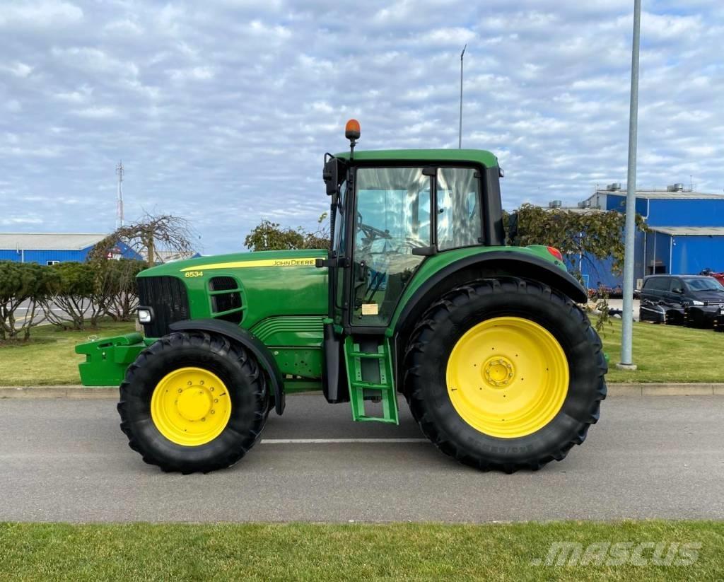John Deere 6534 トラクター