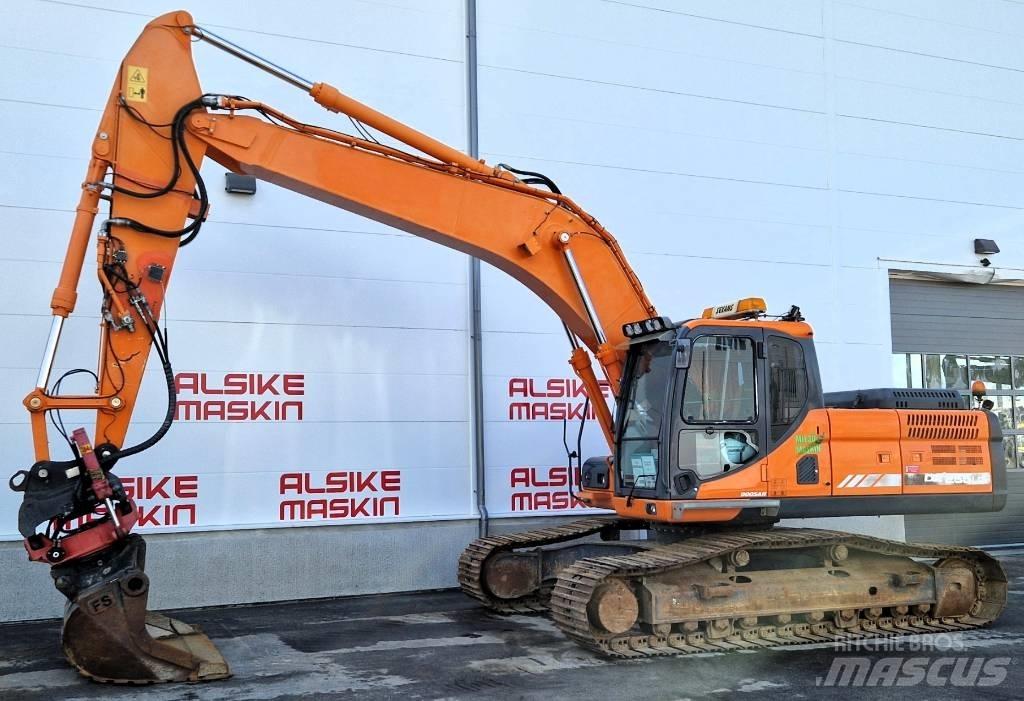 Doosan DX 255 LC-3 大型油圧ショベル12t以上（パワーショベル・ユンボ）