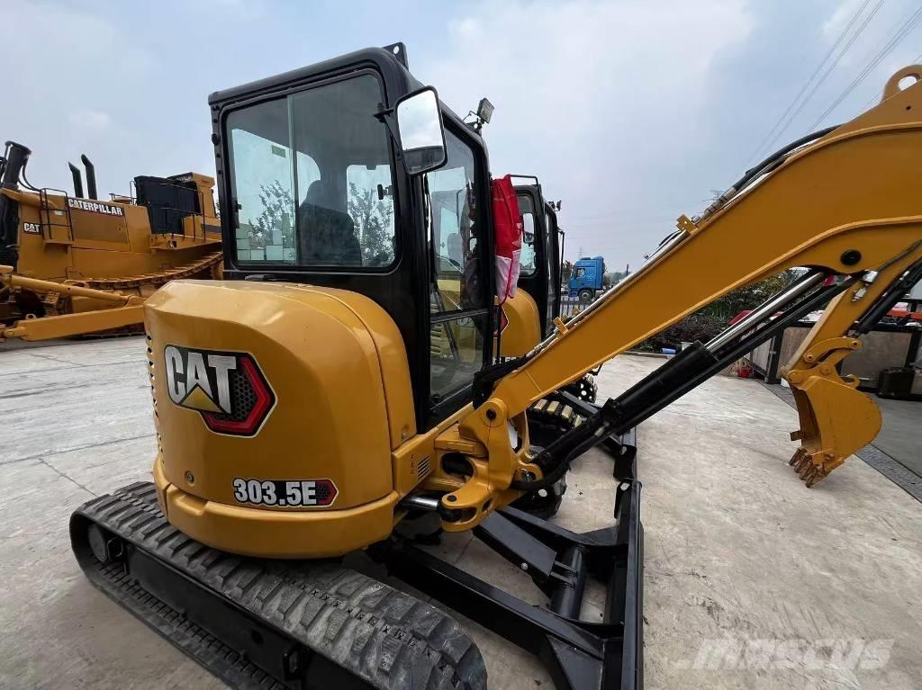 CAT 303.5 E ミニ油圧ショベル 7t以下（ミニユンボ・ミニディガー）
