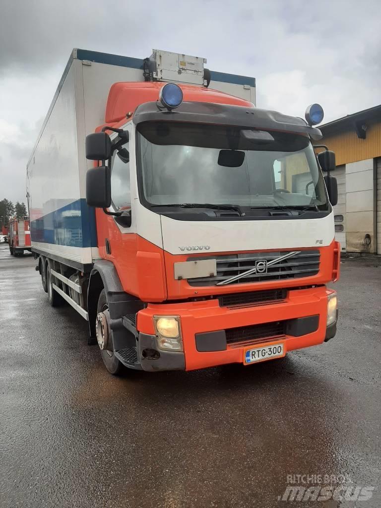 Volvo FE 320 冷凍冷蔵車