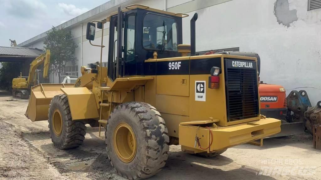 CAT 950 F ホイールローダー・タイヤショベル