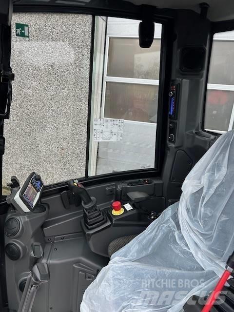 CASE CX 25 EV ミニ油圧ショベル 7t以下（ミニユンボ・ミニディガー）
