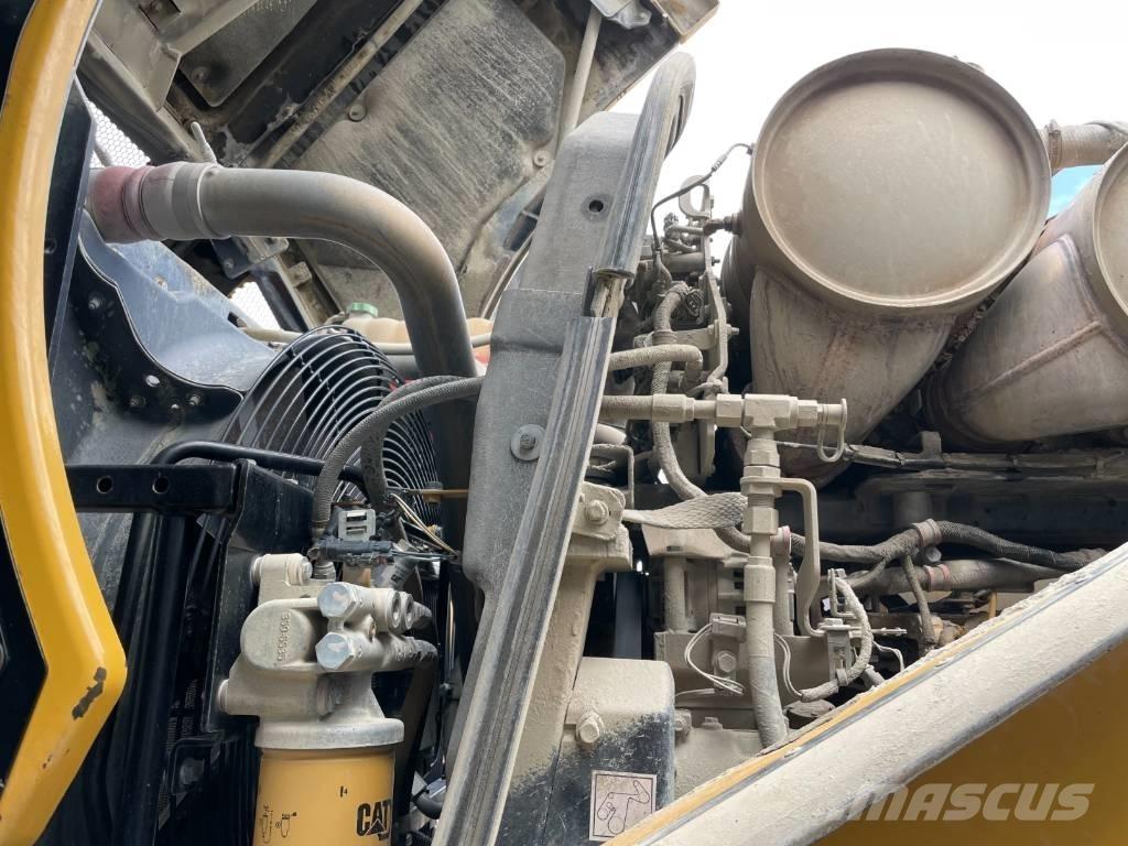 CAT 972M ホイールローダー・タイヤショベル