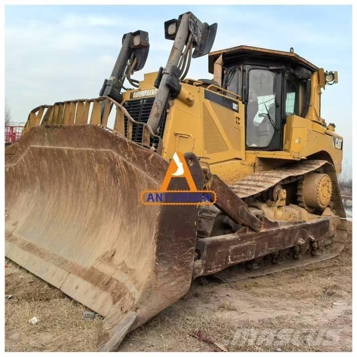 CAT D 8 T ブルドーザー
