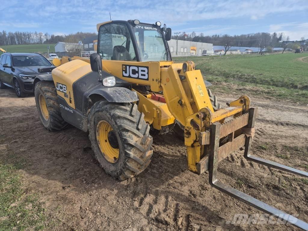 JCB 531-70 Agri 農業用テレハンドラー