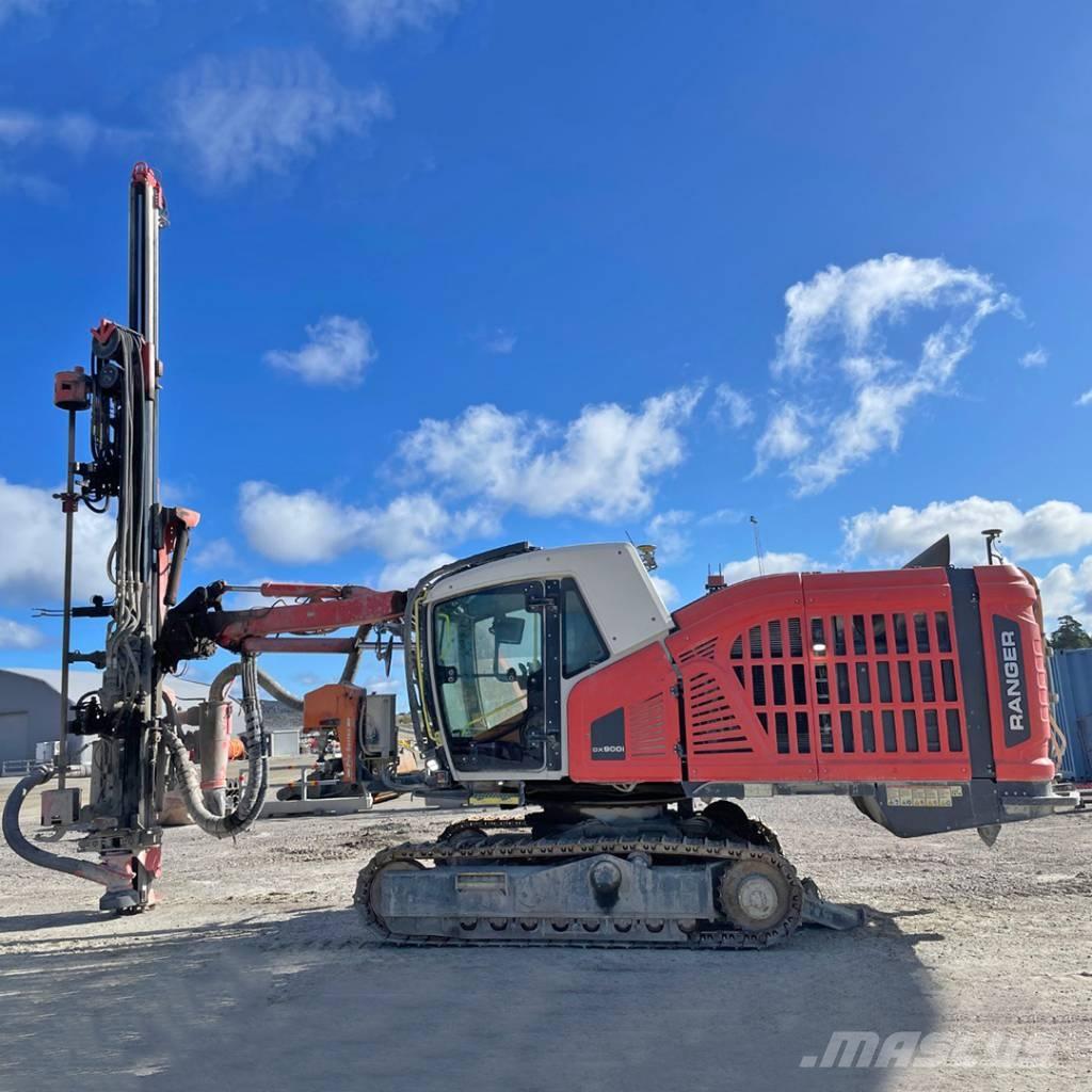 Sandvik DX800i サーフェイスドリルリグ