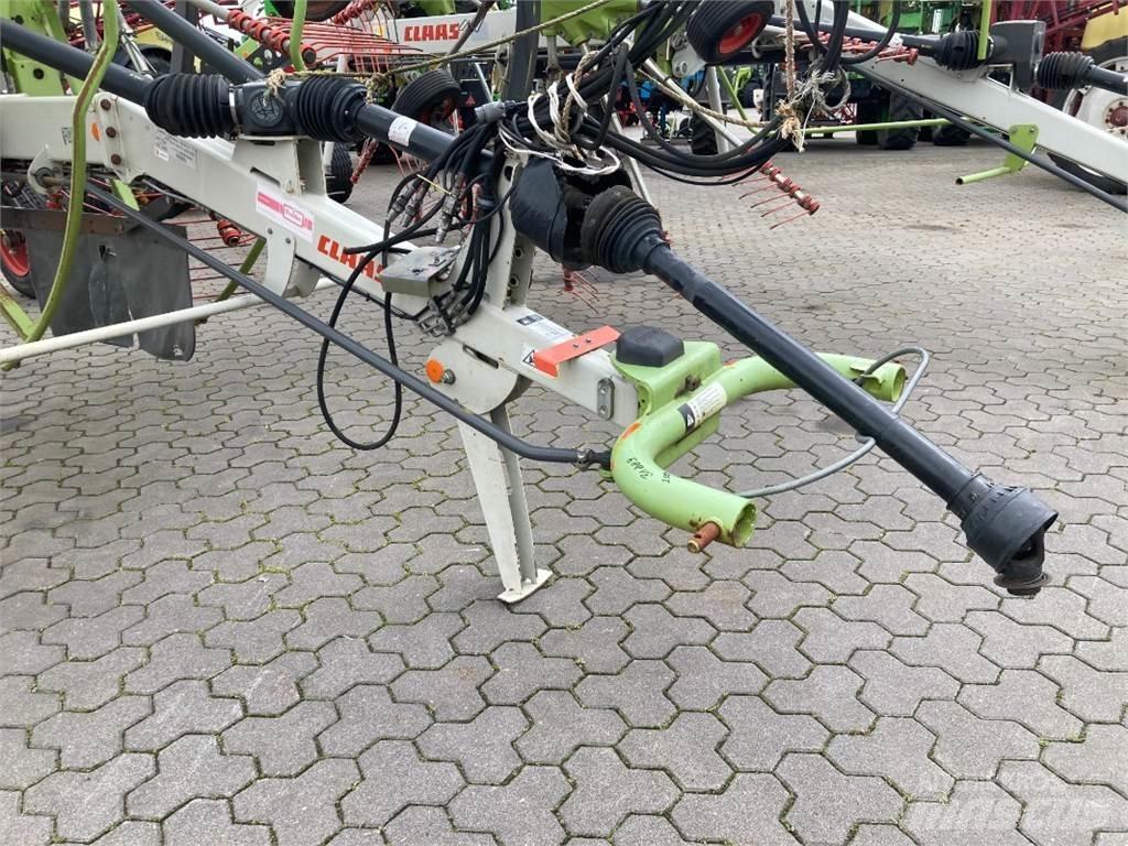 CLAAS Liner 2800 スワーサー・ウインドローア