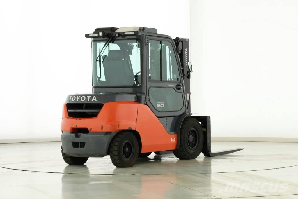 Toyota 40-8-FD-50-N ディーゼル・軽油