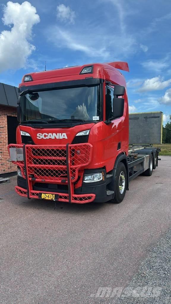 Scania R 540 キャブ付きシャーシ
