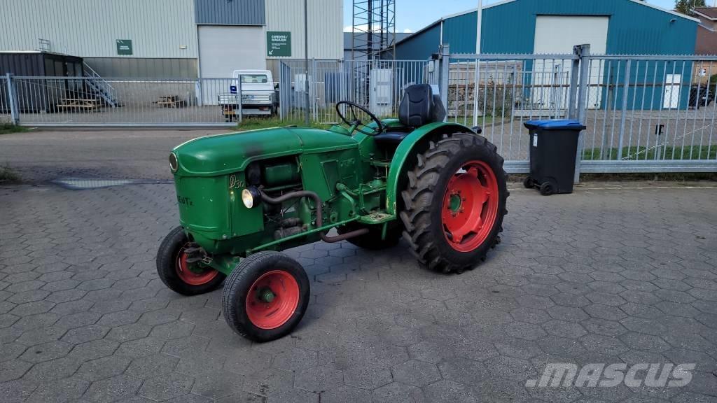 Deutz D30 トラクター
