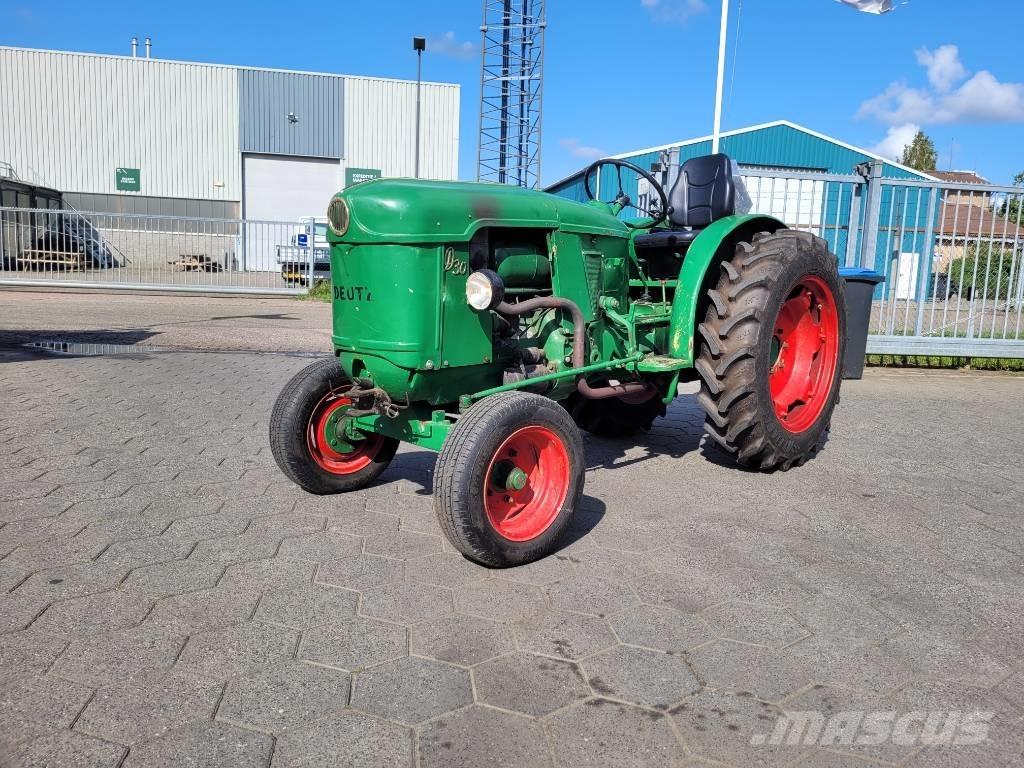 Deutz D30 トラクター