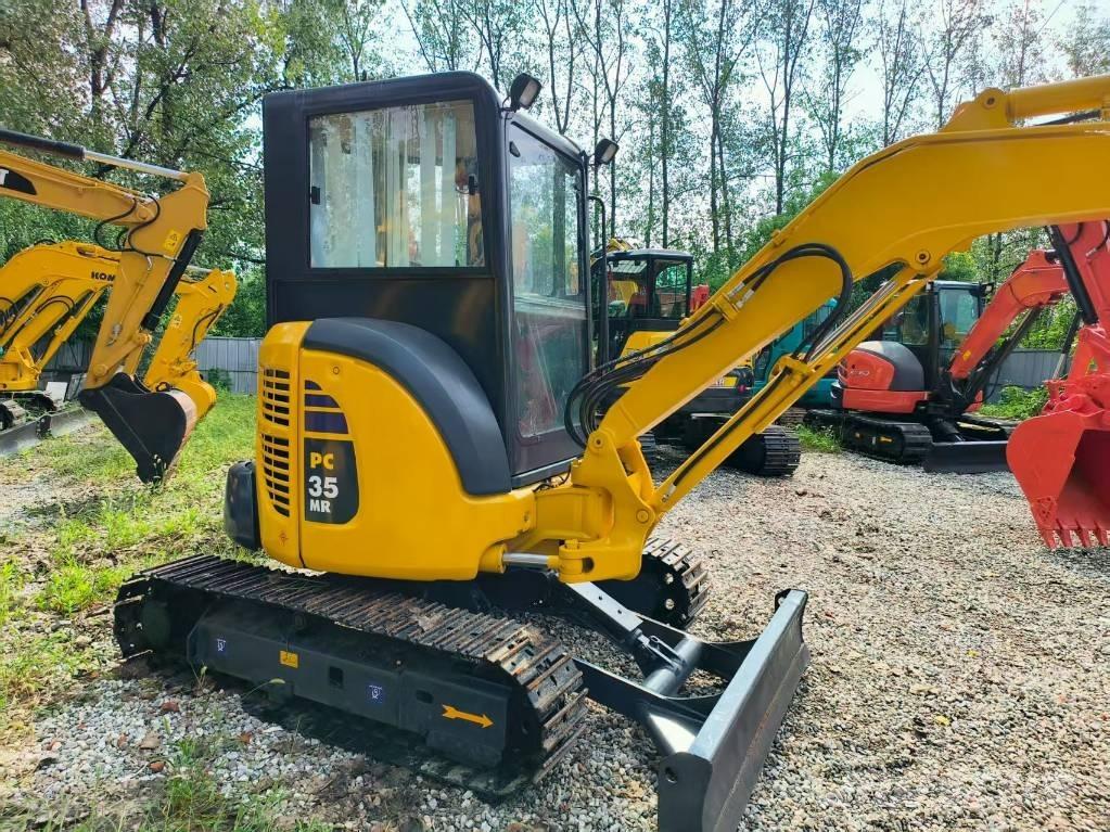 Komatsu PC 35 MR ミニ油圧ショベル 7t以下（ミニユンボ・ミニディガー）