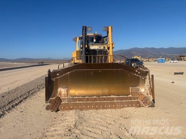 CAT D 8 T ブルドーザー