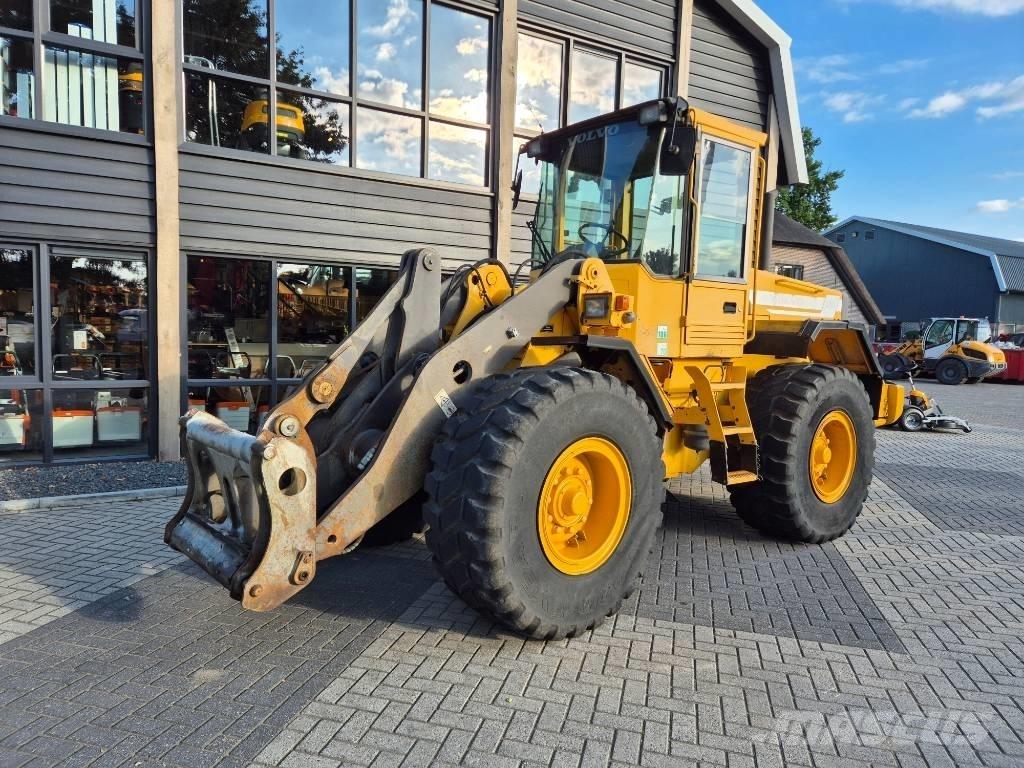 Volvo L 70 C ホイールローダー・タイヤショベル
