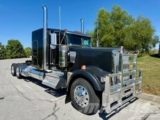 Kenworth W 900 中古トラクターヘッド | トレーラーヘッド