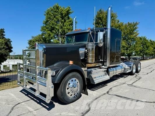 Kenworth W 900 中古トラクターヘッド | トレーラーヘッド