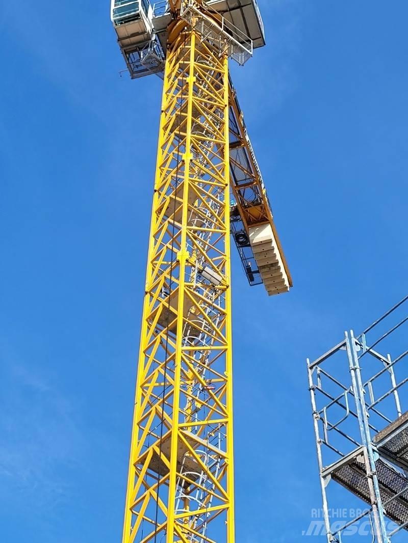 Liebherr 150EC-B タワークレーン