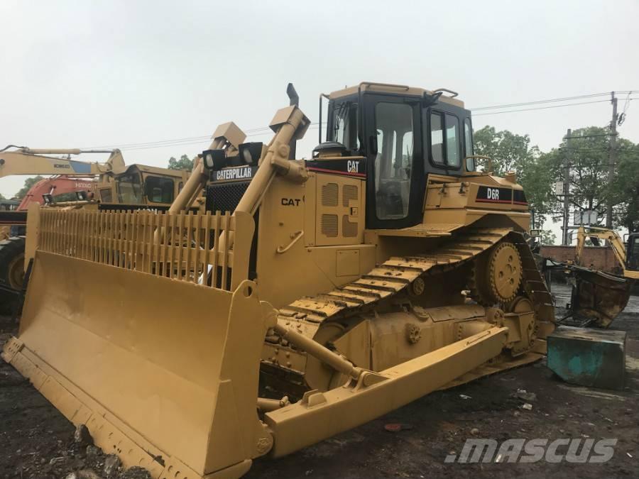 CAT D 6 R ブルドーザー