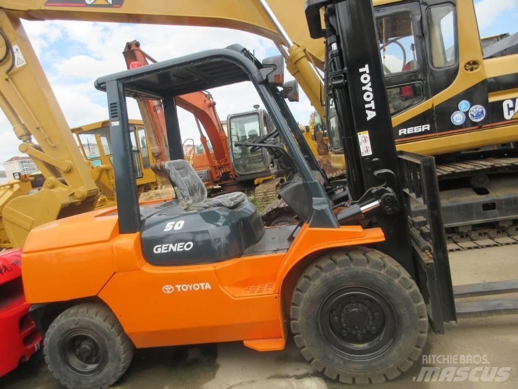 Toyota FD 50 ディーゼル・軽油