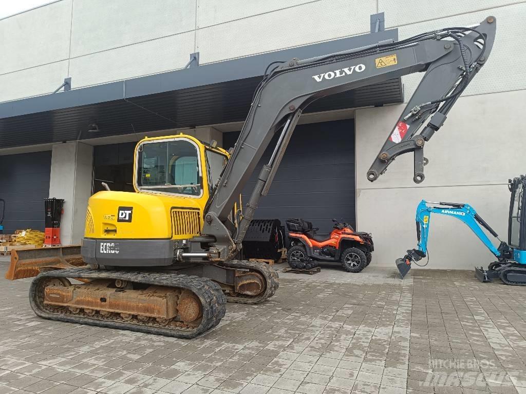 Volvo ECR 88 中型油圧ショベル 7ｔ-12ｔ（ユンボ・パワーショベル・バックホー）