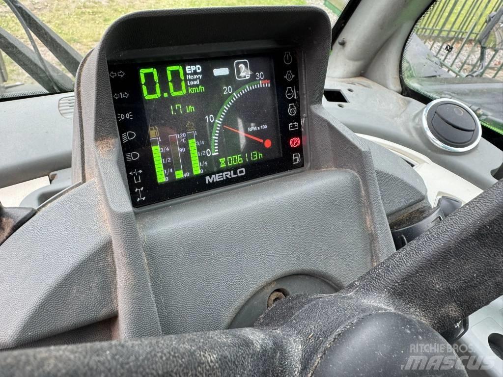 Merlo TF42.7CS 農業用テレハンドラー