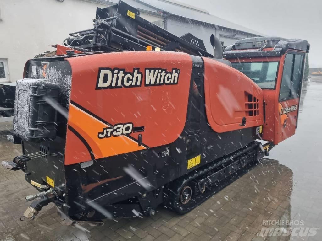 Ditch Witch JT 30 水平掘削リグ