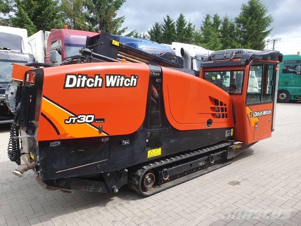 Ditch Witch JT 30 水平掘削リグ