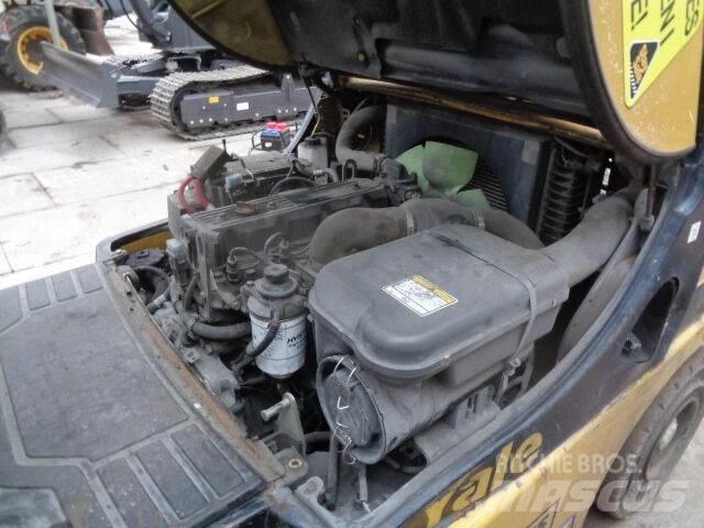 Yale GDP 35 VX ディーゼル・軽油
