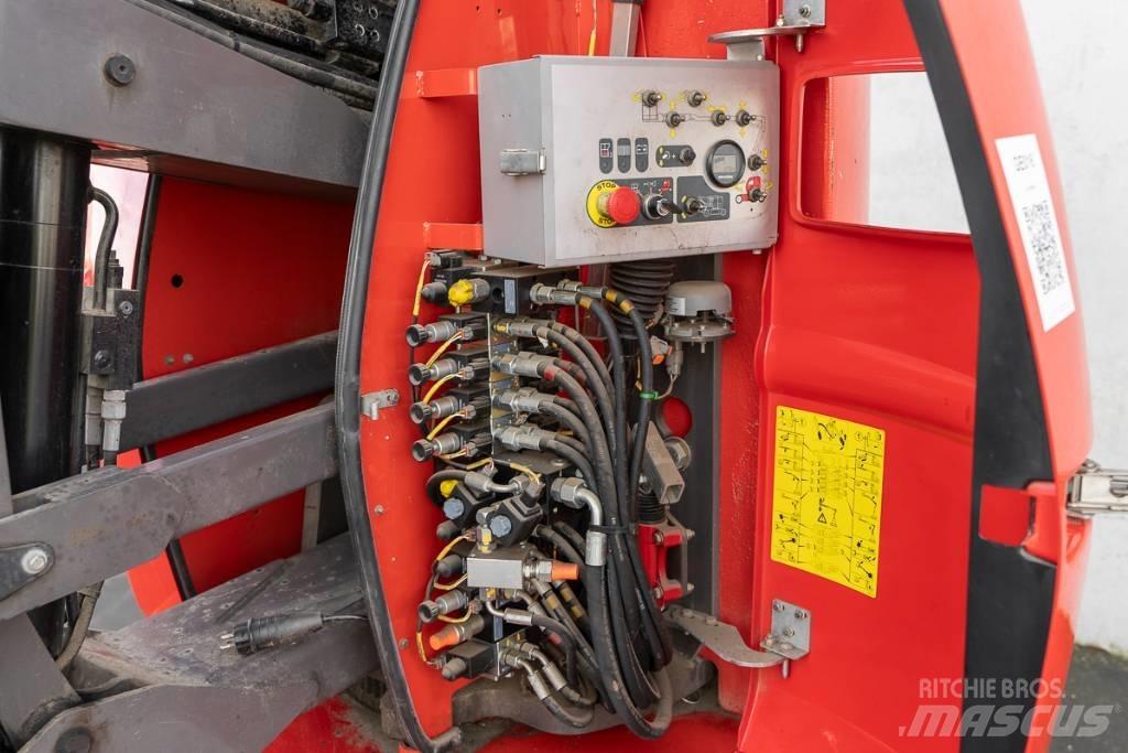Manitou 120 AETJ C ブームリフト　屈伸型