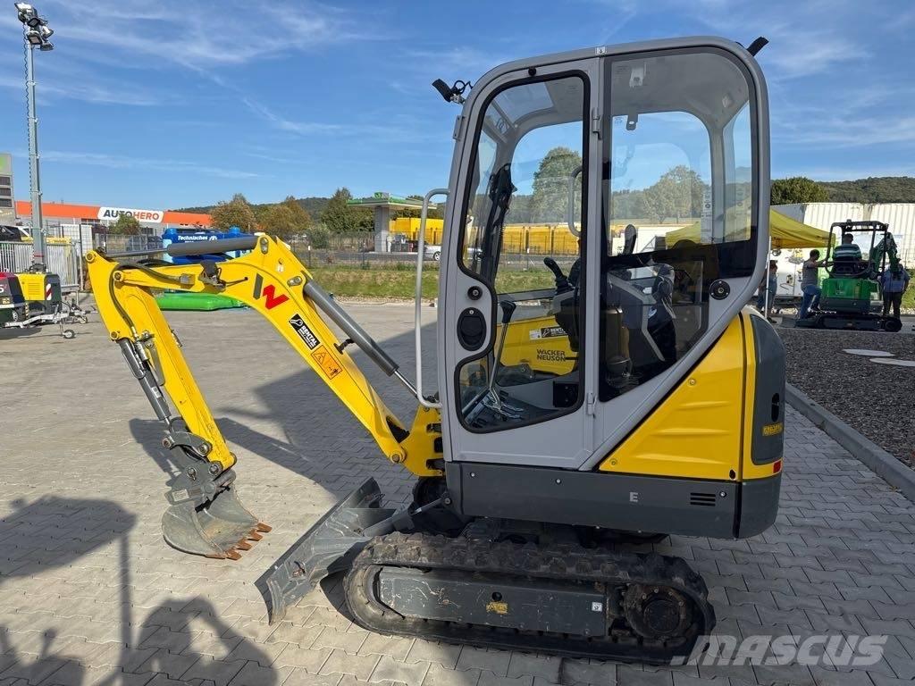 Wacker Neuson ET16 大型油圧ショベル12t以上（パワーショベル・ユンボ）