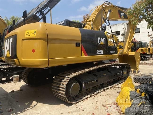 CAT 325 D 大型油圧ショベル12t以上（パワーショベル・ユンボ）