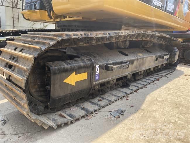 CAT 325 D 大型油圧ショベル12t以上（パワーショベル・ユンボ）