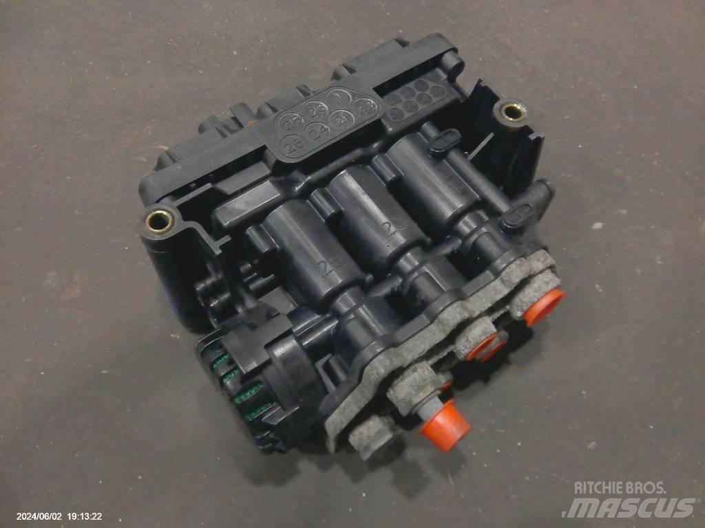 Volvo Ventil シャーシ及びサスペンション