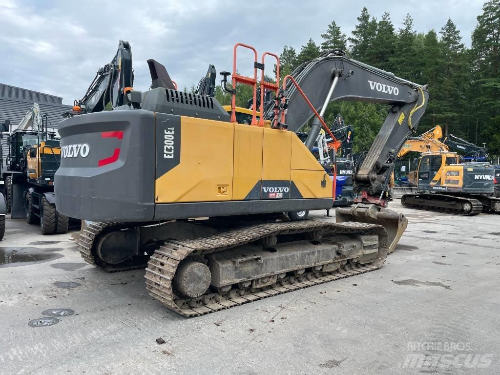 Volvo EC 300 EL 大型油圧ショベル12t以上（パワーショベル・ユンボ）