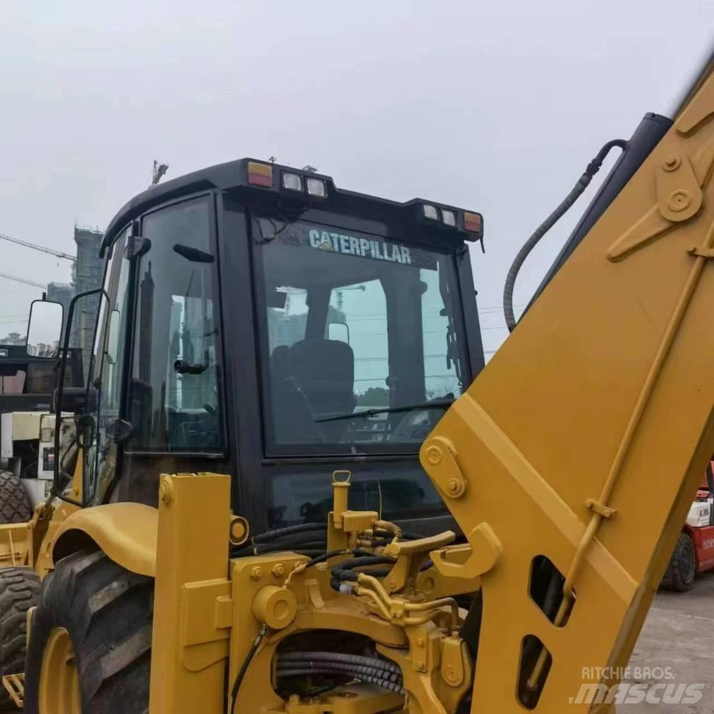 CAT 420 F バックホーローダー