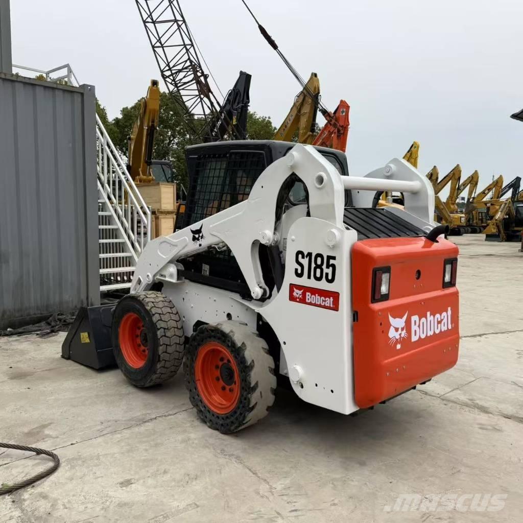 Bobcat S 185 スキッドステアローダー