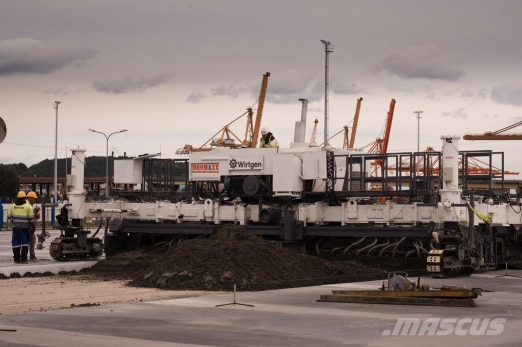 Wirtgen SP 850 SP850 その他