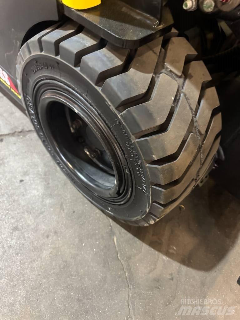 Hyster J40XN バッテリーフォークリフト