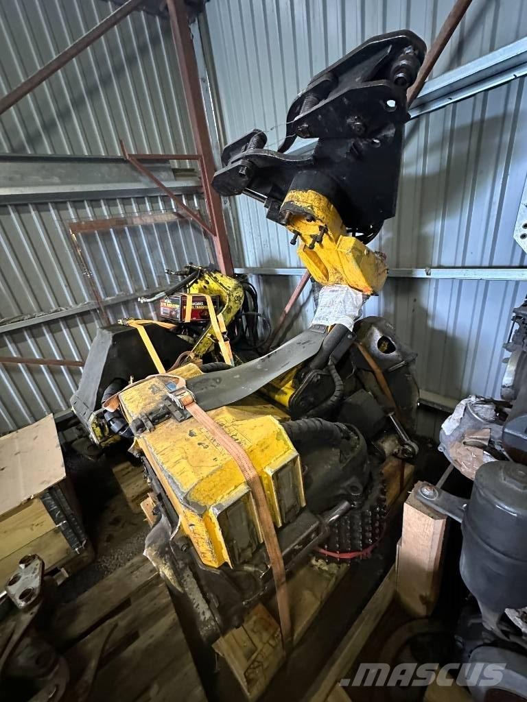 Log Max 5000 ハーベスタヘッド