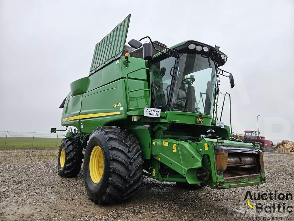 John Deere S 690 i コンバイン