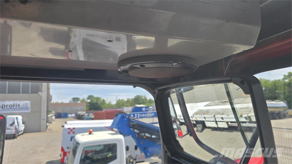 MOL YM225 ターミナルトラクター