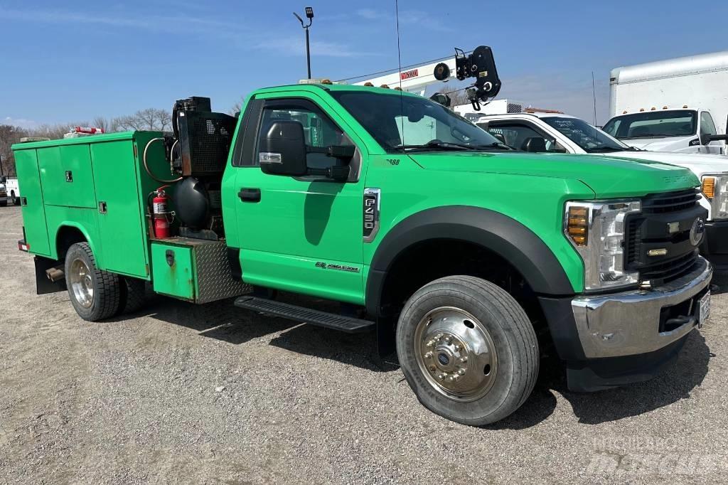 Ford F 450 XL SD タンカートラック