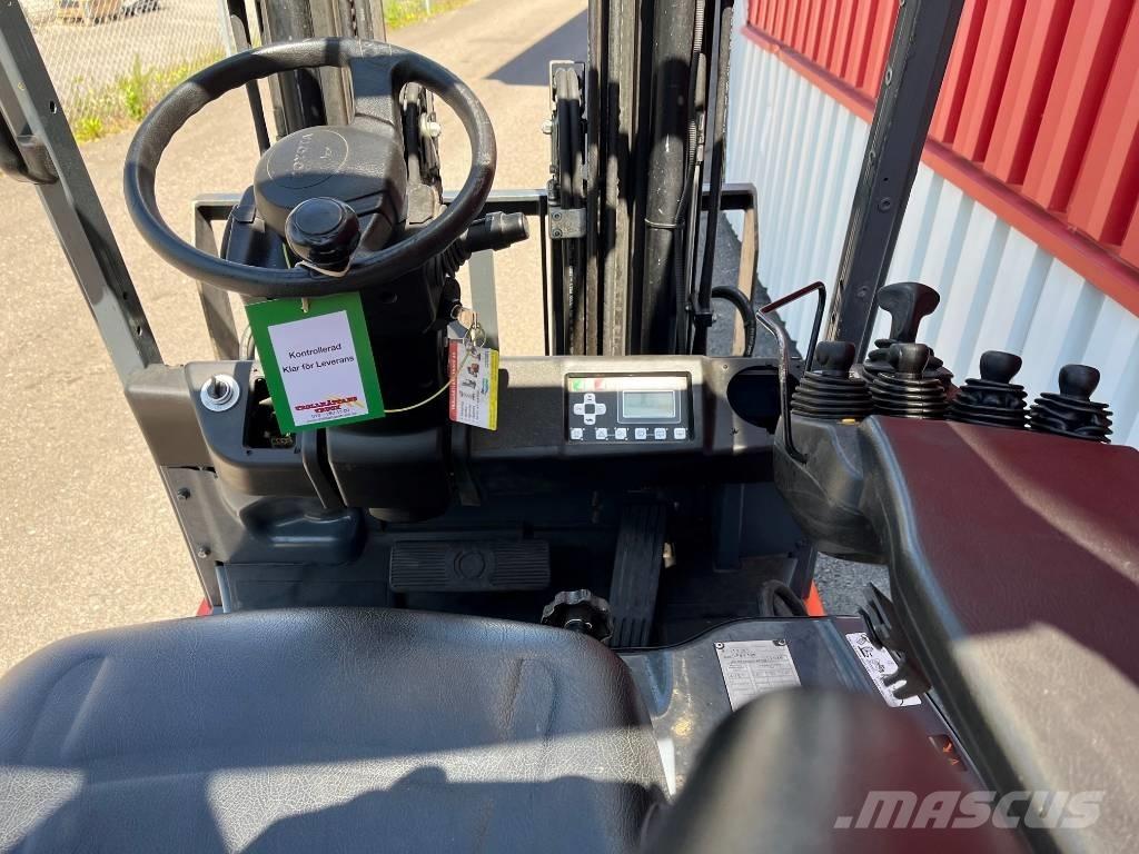 Toyota 8FBM18T バッテリーフォークリフト