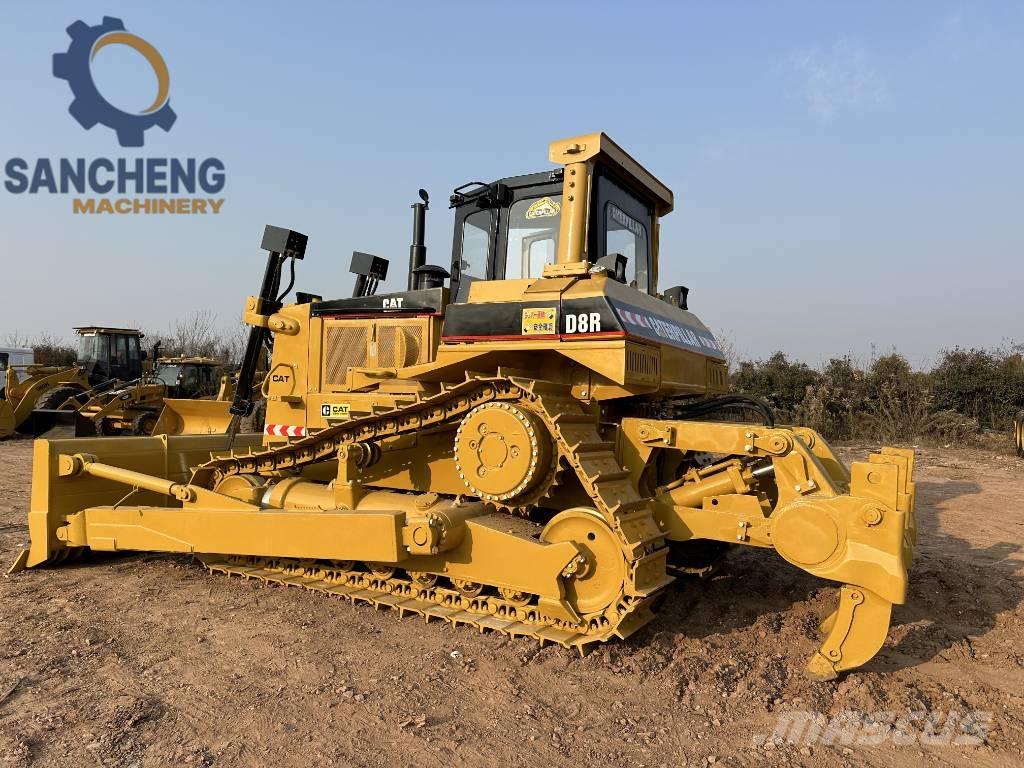 CAT D 8 R ブルドーザー
