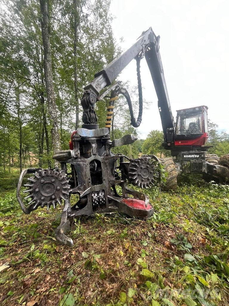 Komatsu 931 ハーベスター
