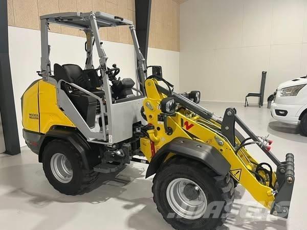 Wacker Neuson WL 28 ホイールローダー・タイヤショベル